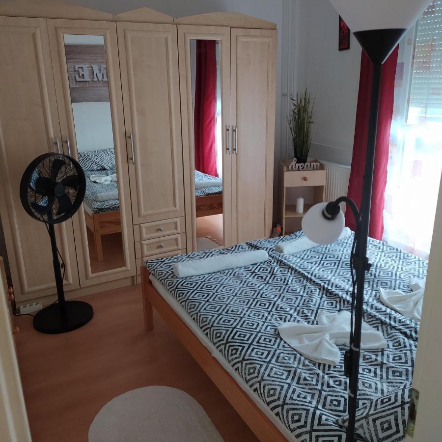 Ferienwohnung Krenusz Vendeghaz. Kaposvár Exterior foto