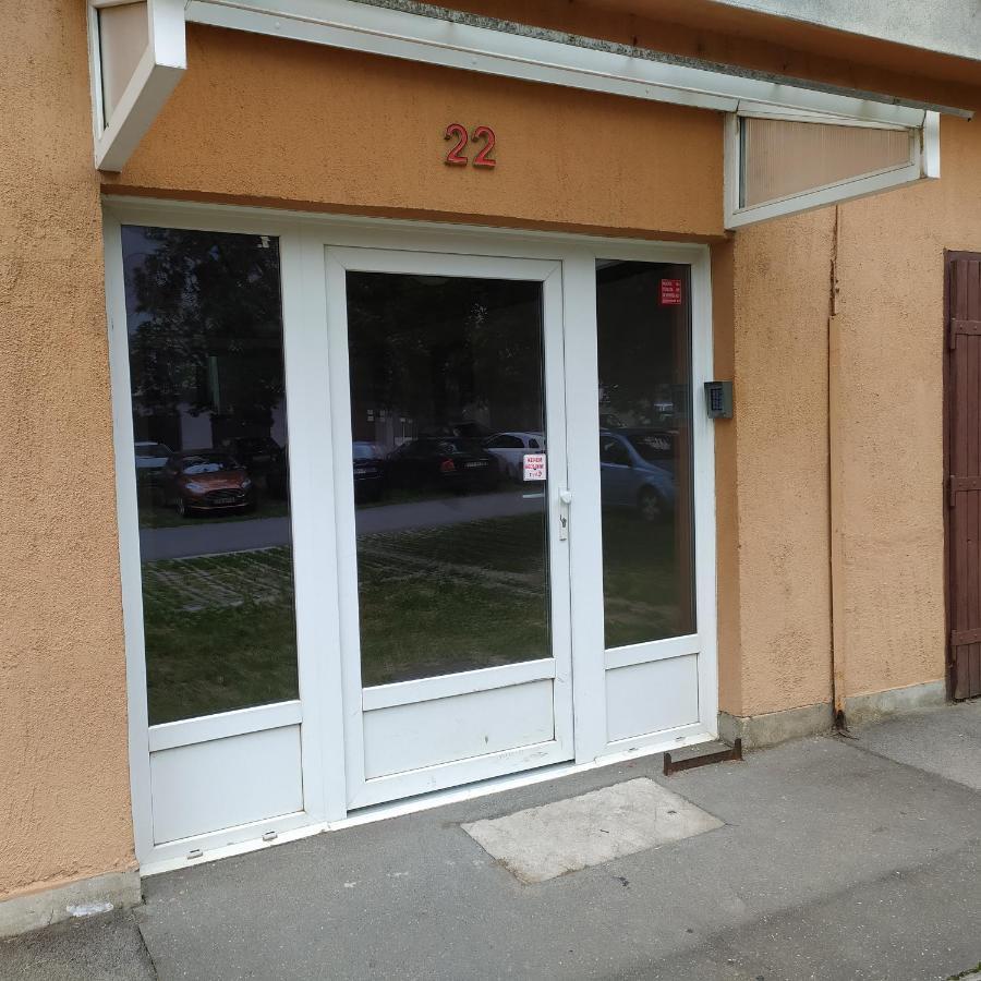 Ferienwohnung Krenusz Vendeghaz. Kaposvár Exterior foto